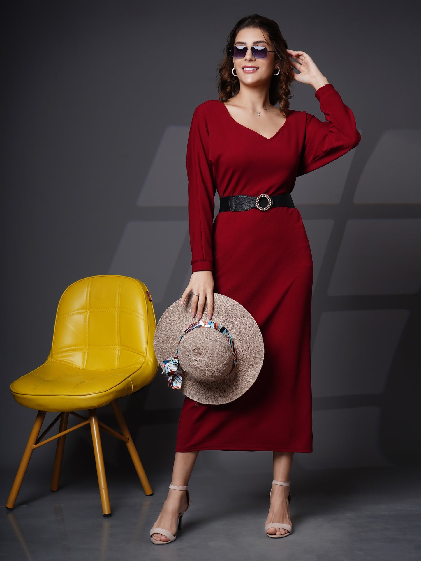 Sweetheart neck bodycone dress