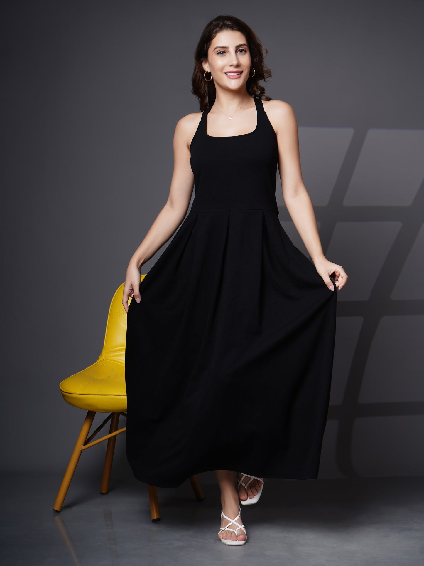 Box pleat fit & flare long dress Black