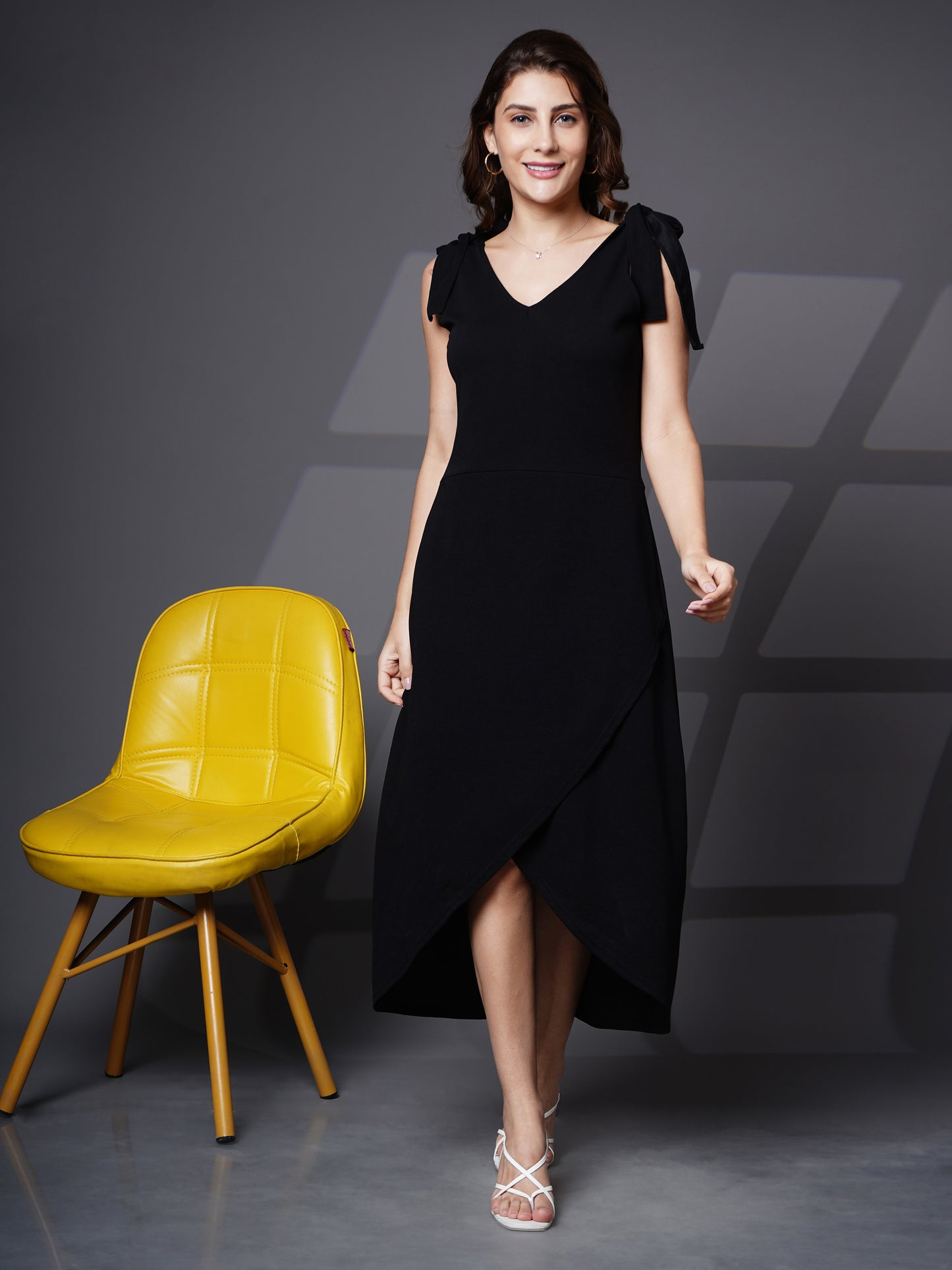 Shoulder strap tulip hem dress